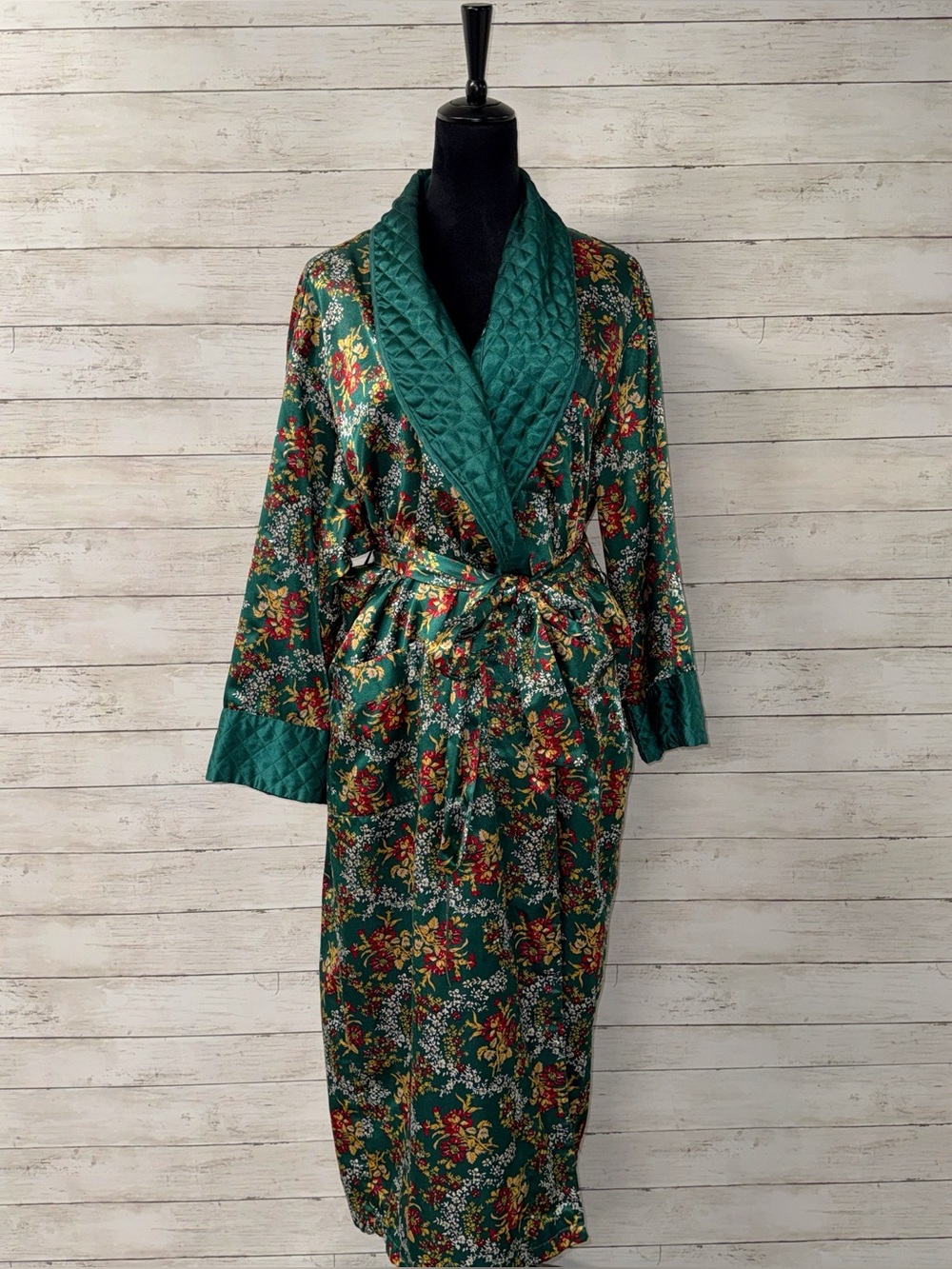 Victoria’s Secret Gold Label Vintage Robe